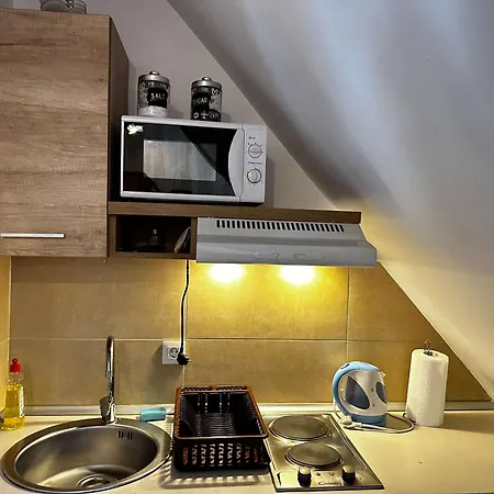 Konaci 28 * קופאוניק